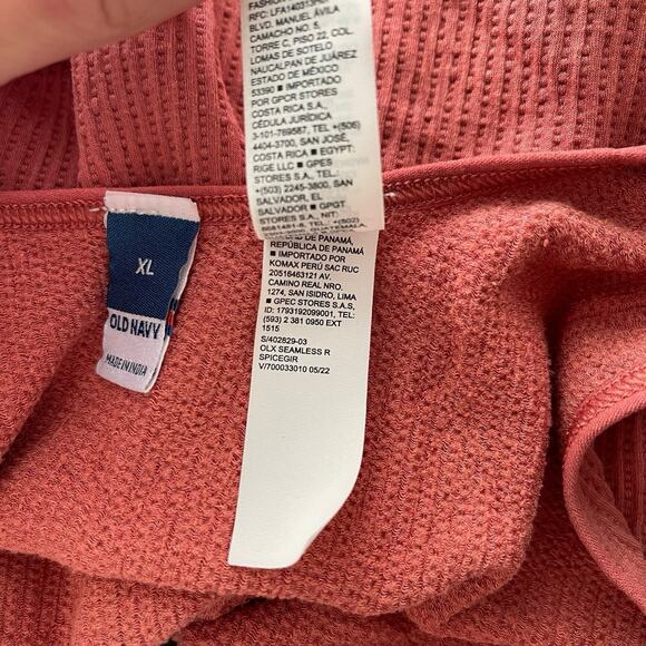 Old Navy Womens XL Ribbed Tank Top Seamless Salmon Pink Scoop Neck Tee Shirt - Picture 3 of 6